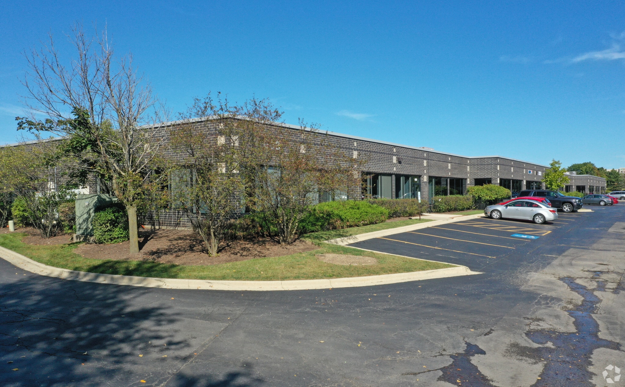 603 Diehl Rd, Naperville, IL for lease Building Photo- Image 1 of 5