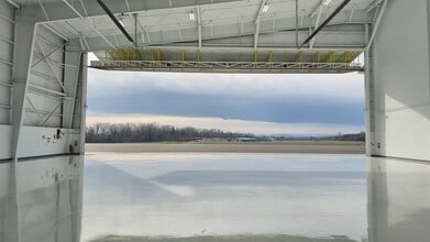 12020 Higgins Airport Way, Burlington, WA à louer Photo intérieure- Image 2 de 25