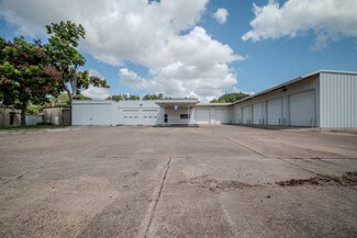 More details for 619 E Jackson St, El Campo, TX - Flex for Lease