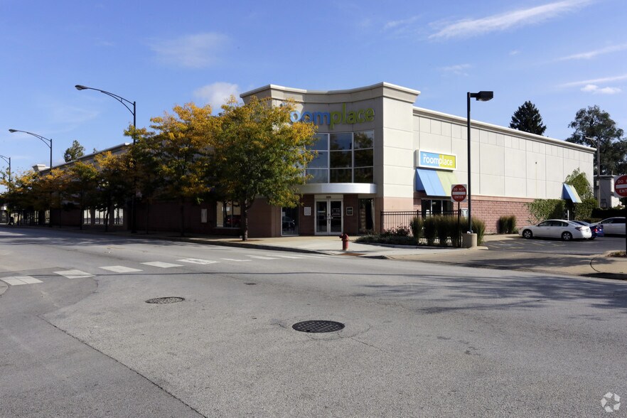 2525 N Harlem Ave, Elmwood Park, IL à louer - Photo du bâtiment - Image 2 de 9