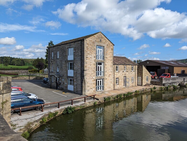 Eshton Rd, Skipton à louer - Photo du bâtiment - Image 1 de 4
