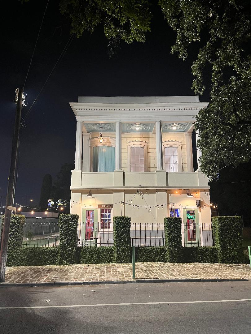 1614 Esplanade Ave, New Orleans, LA for lease Primary Photo- Image 1 of 6