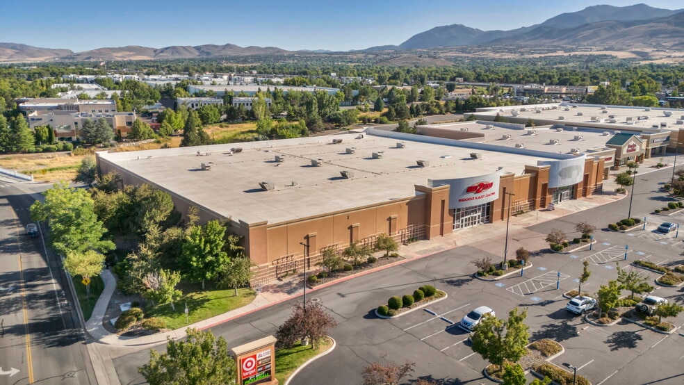 6895 Sierra Center Pky, Reno, NV à louer - Photo du bâtiment - Image 2 de 27