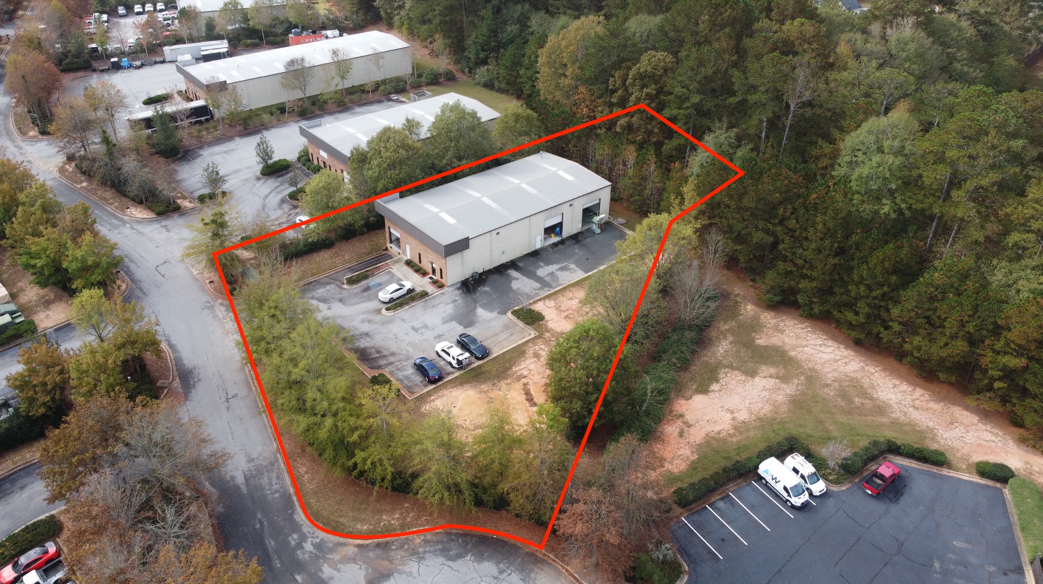 570 Marksmen Ct, Fayetteville, GA for lease Primary Photo- Image 1 of 9