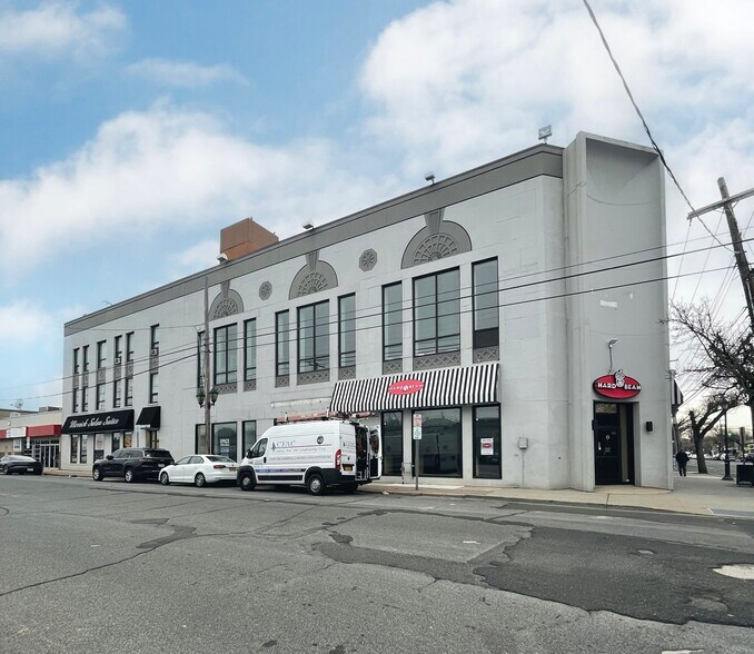15 Merrick Ave, Merrick, NY for sale - Building Photo - Image 1 of 1