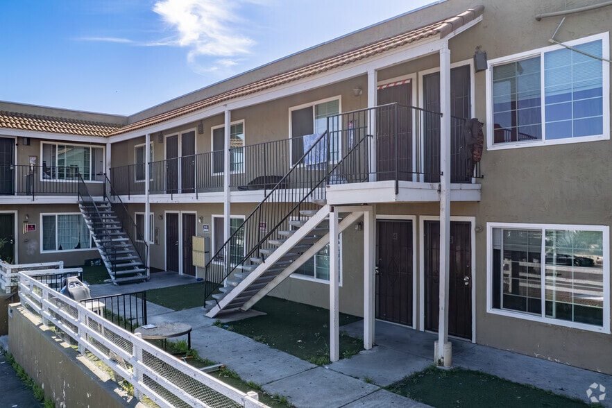 3854 50th St, San Diego, CA à vendre - Photo du bâtiment - Image 2 de 31