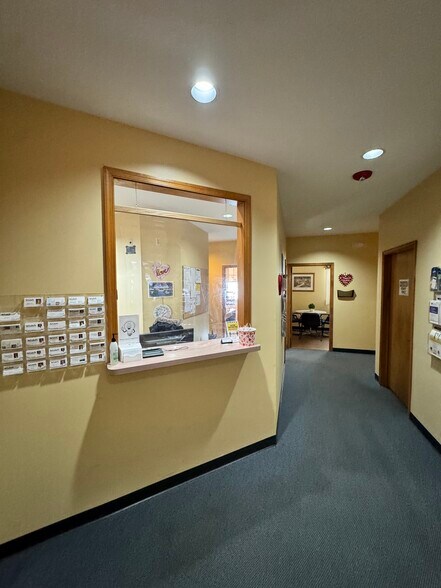 37 Rupell Rd, Hampton, NJ à vendre - Photo du bâtiment - Image 3 de 6