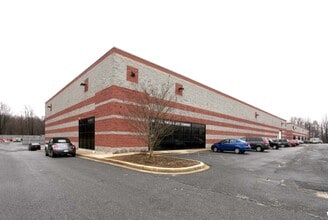 2190 Urbana Pike, Hyattstown, MD for lease Building Photo- Image 1 of 2