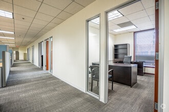 525 N Brand Blvd, Glendale, CA à vendre Photo intérieure- Image 2 de 15