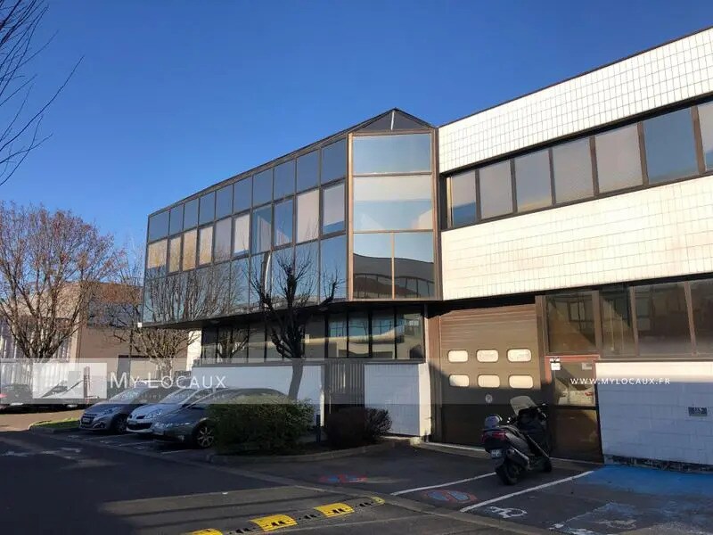 Flex dans Nanterre à louer Photo du bâtiment- Image 1 de 11
