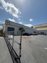2601 SW 31st Ave, Hallandale Beach, FL for lease Building Photo- Image 2 of 11