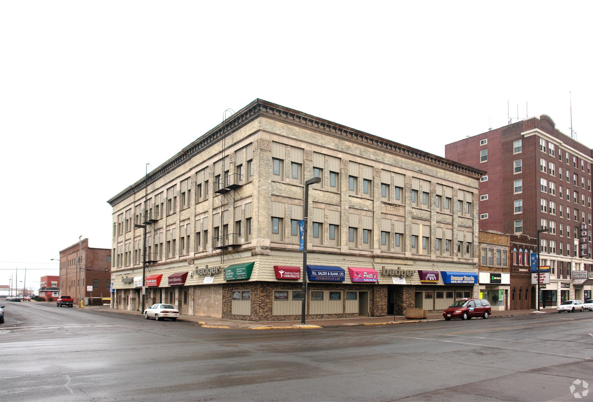 1225 tower Ave, Superior, WI à louer Photo du bâtiment- Image 1 de 3