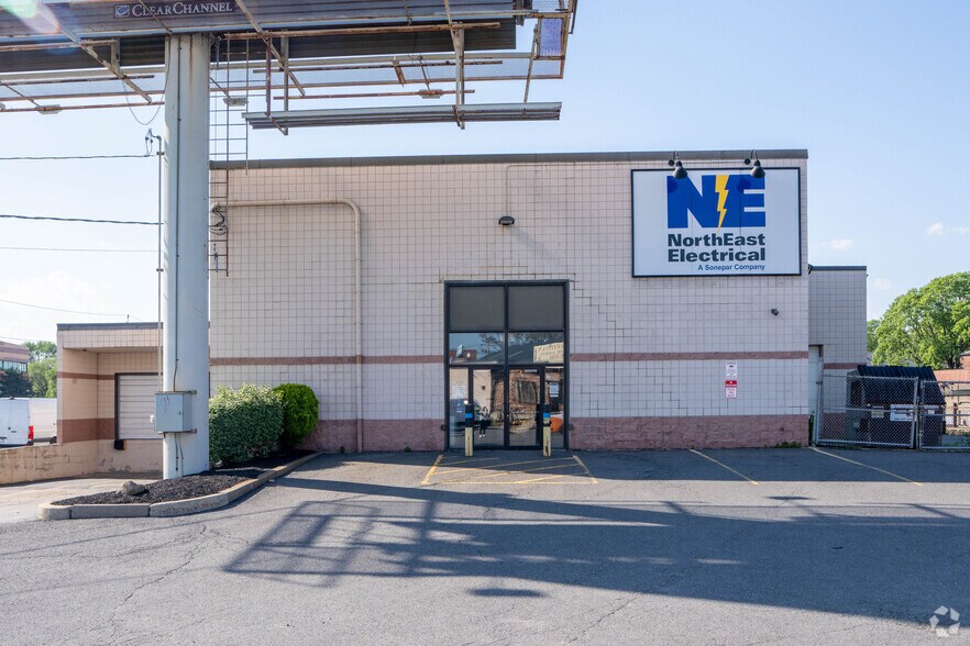 50 Von Hillern St, Dorchester, MA à louer - Photo du bâtiment - Image 2 de 5