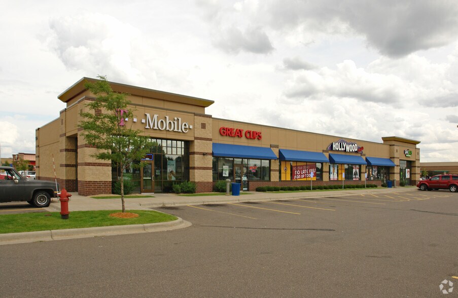 1420-1570 109th Ave NE, Blaine, MN à louer - Photo du bâtiment - Image 1 de 14