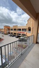 11093 NW 138th St, Hialeah, FL for lease - Commercial Listing Video 