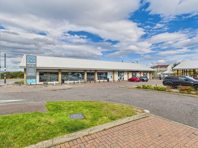 Milton Of Leys Neighbourhood Centre, Inverness à louer - Photo du bâtiment - Image 3 de 5