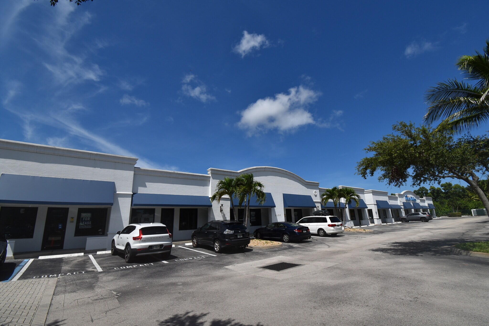 2190 45th St, Vero Beach, FL à louer Photo du bâtiment- Image 1 de 7