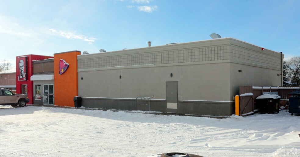 5706 50th St, Leduc, AB for sale - Building Photo - Image 3 of 5