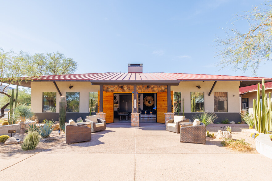 7100 E Cave Creek Rd, Cave Creek, AZ for sale - Building Photo - Image 3 of 7