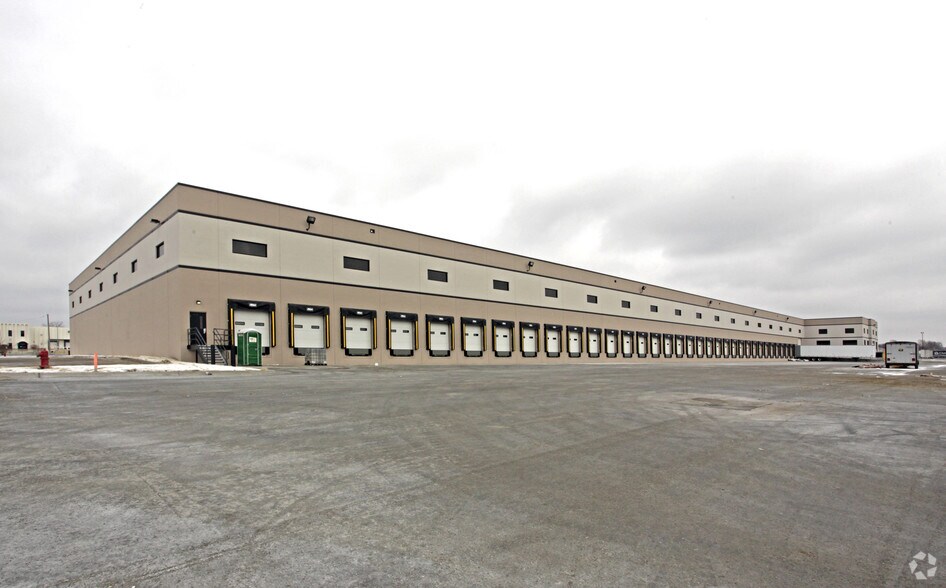 12161 S Central Ave, Alsip, IL à louer - Photo du bâtiment - Image 2 de 12