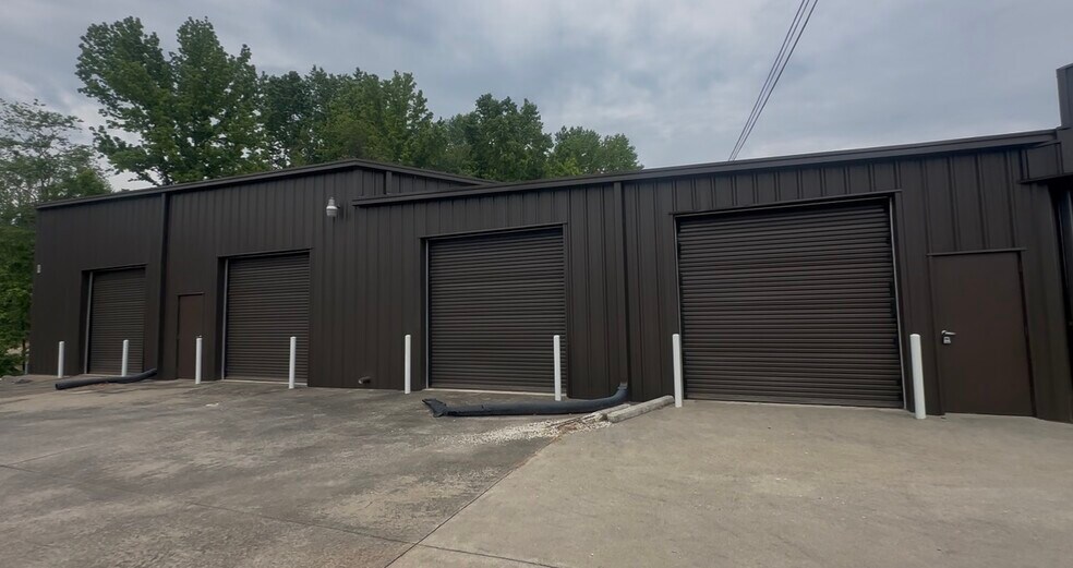 12230 Cumming Hwy, Canton, GA à louer - Photo du bâtiment - Image 3 de 26