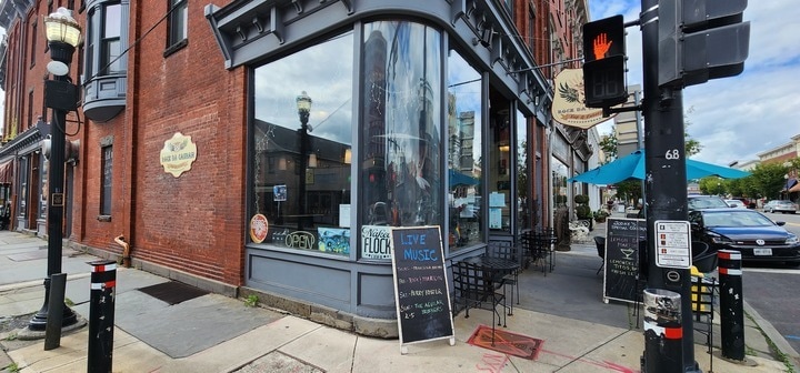 216 Main St, Saugerties, NY for lease - Building Photo - Image 3 of 4