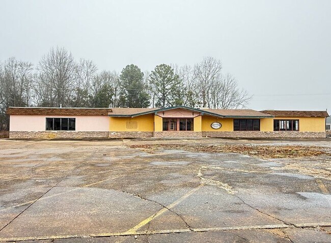 Plus de détails pour 811 N 2nd St, Booneville, MS - Commerce de détail à vendre