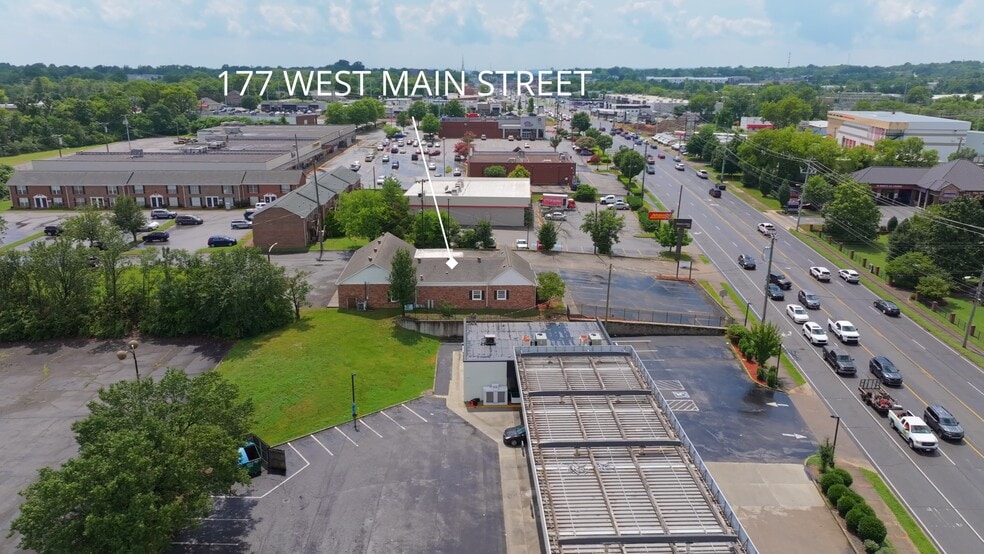 177 W Main St, Hendersonville, TN à louer - Vidéo sur l’inscription commerciale - Image 2 de 5