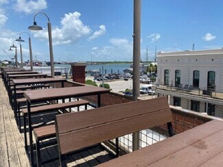 Plus de détails pour 111 23rd St, Galveston, TX - Commerce de détail à louer