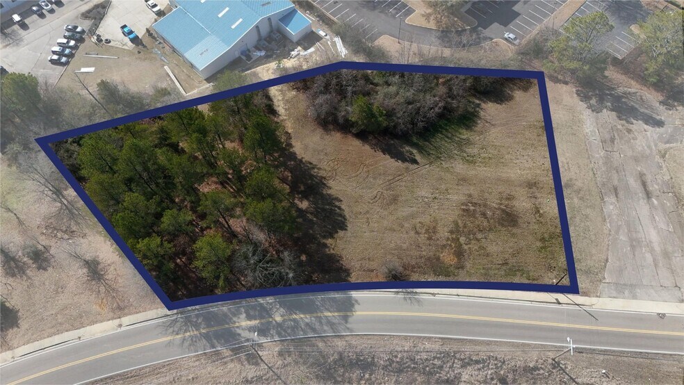 0 N Green St, Tupelo, MS à vendre - Photo du bâtiment - Image 1 de 4