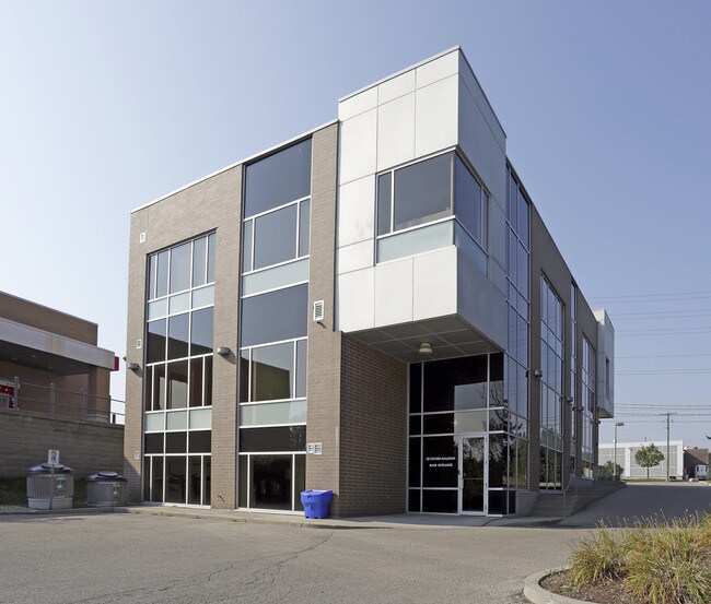 Plus de détails pour 18 Fischer-Hallman Rd N, Waterloo, ON - Bureau à louer