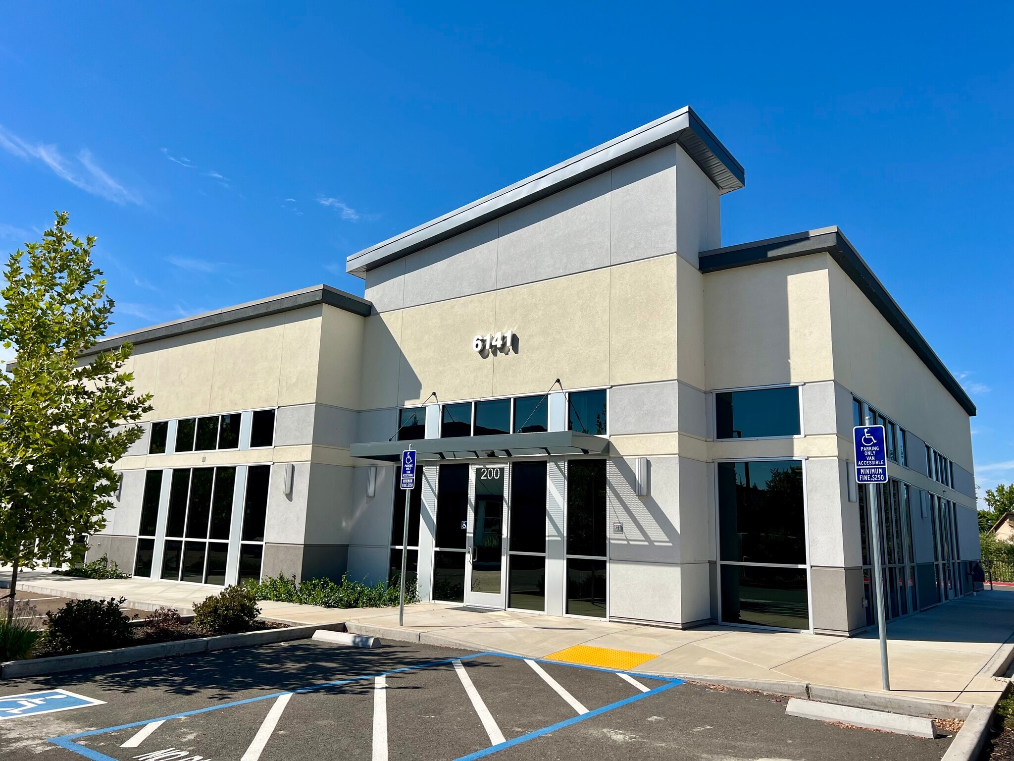 6101-6151 Pacific St, Rocklin, CA for lease Interior Photo- Image 1 of 11