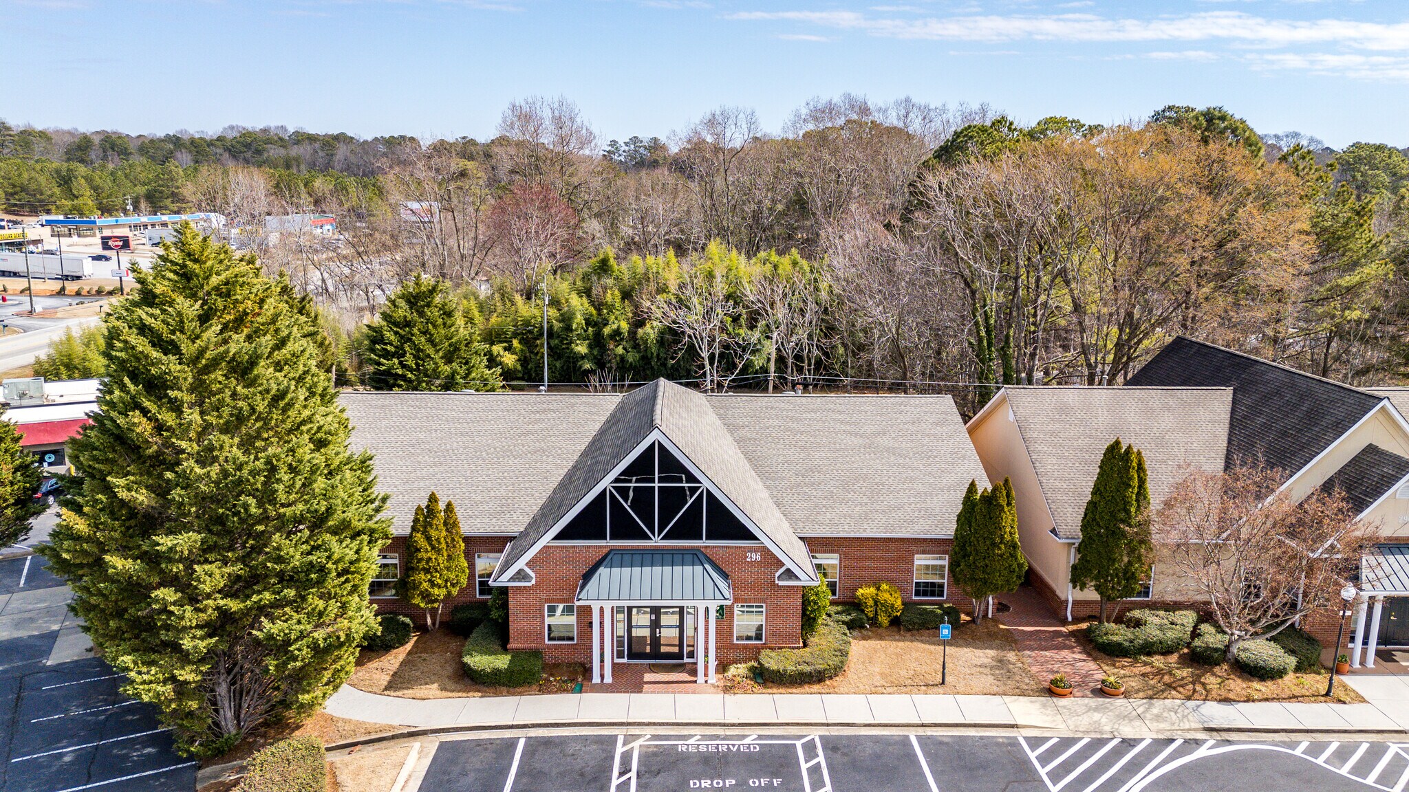 Merchants Square Professional Center portfolio of 3 properties for sale on LoopNet.ca Building Photo- Image 1 of 10