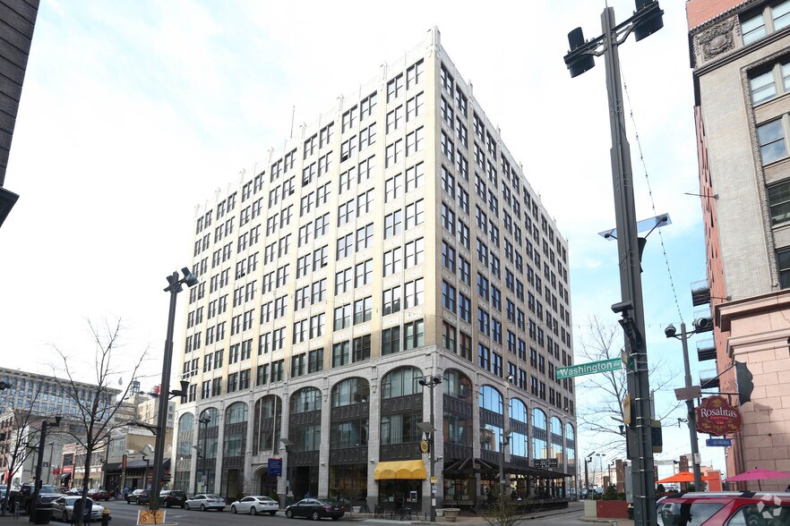 1307 Washington Ave, Saint Louis, MO à louer - Photo du bâtiment - Image 1 de 51