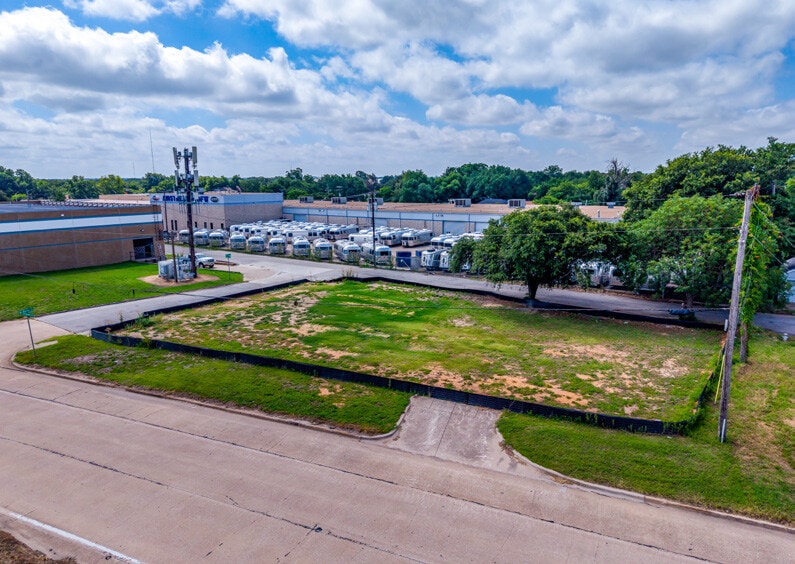 2980 Airport Fwy, Fort Worth, TX for sale - Building Photo - Image 2 of 4