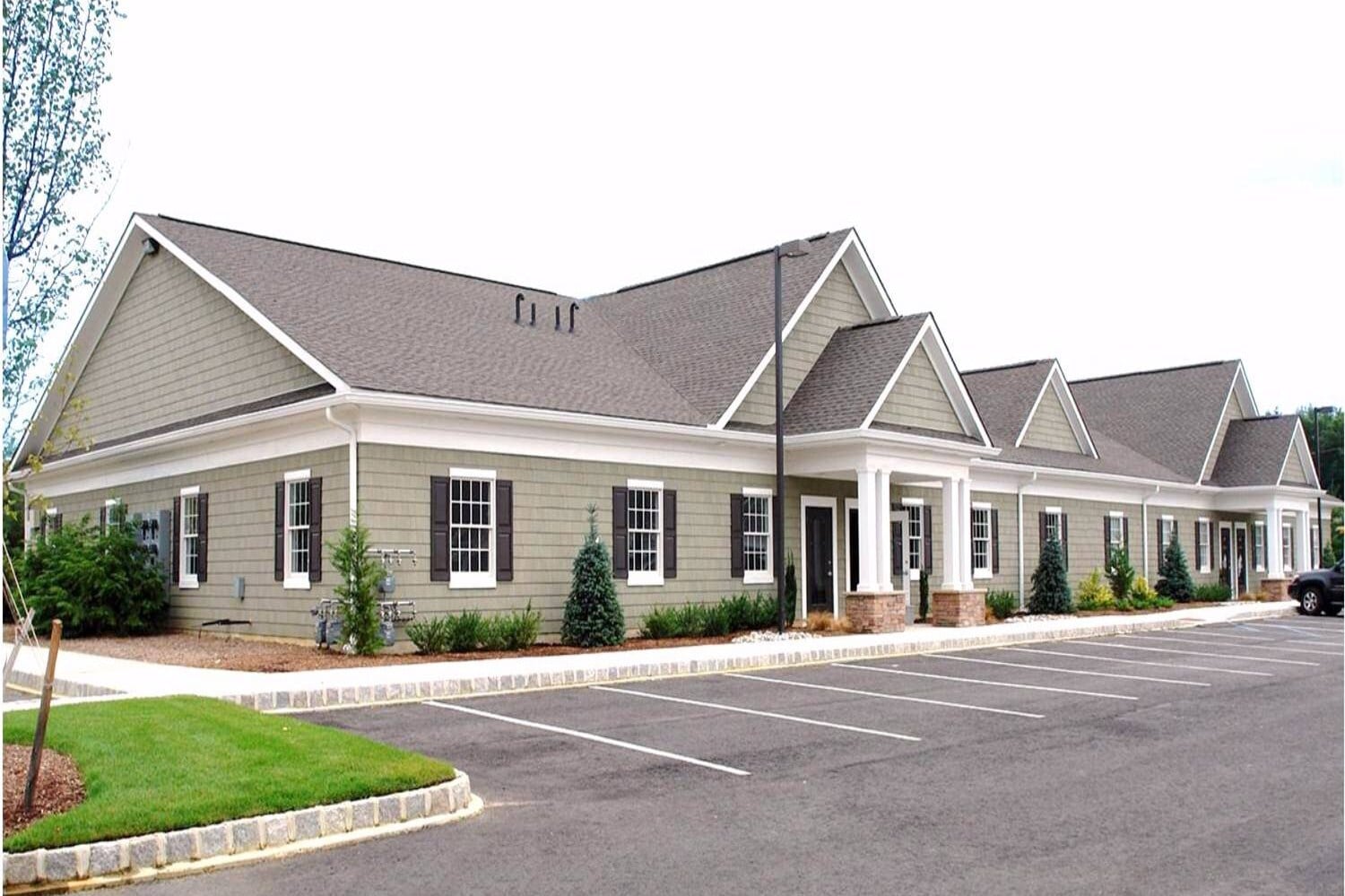 300-400 Sheppard Rd, Voorhees, NJ for lease Primary Photo- Image 1 of 10