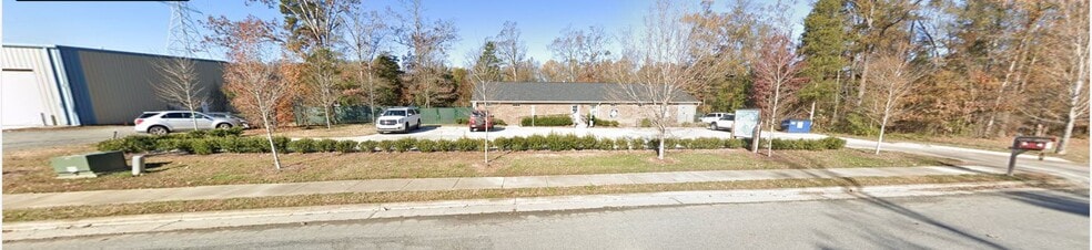 4015 Fawnbrooke Dr, Indian Trail, NC for lease - Primary Photo - Image 1 of 28