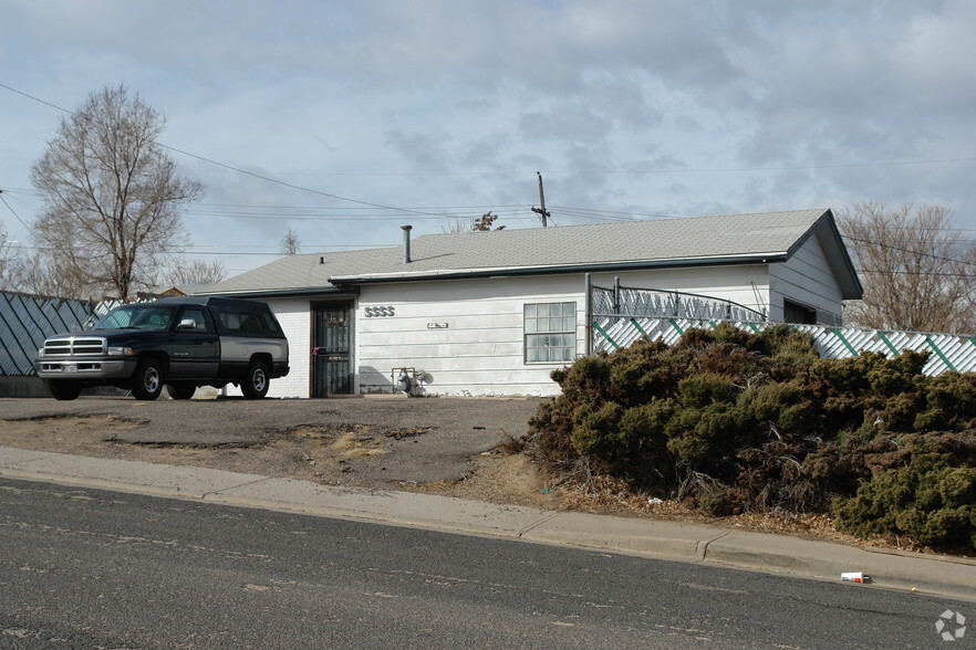 5555 Locust St, Commerce City, CO à vendre - Photo principale - Image 1 de 1