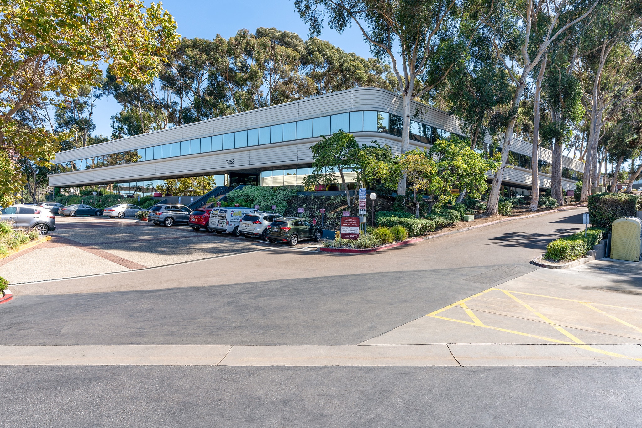 3252 Holiday Ct, La Jolla, CA for lease Building Photo- Image 1 of 4