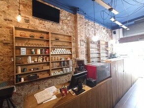 Commerce de détail dans Barcelone, Barcelona à louer Photo intérieure- Image 2 de 13