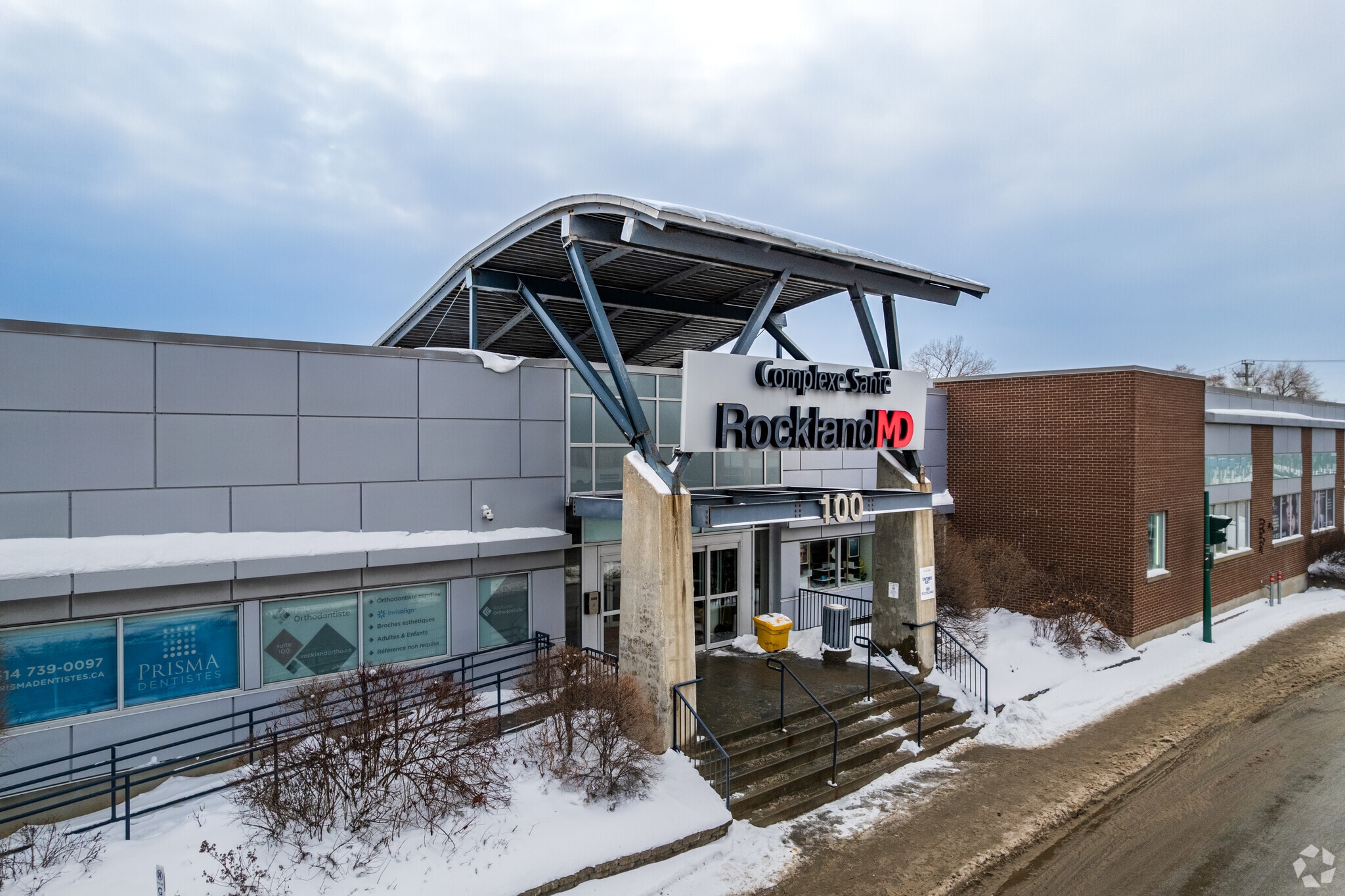 100 Ch Rockland, Mont-Royal, QC for lease Primary Photo- Image 1 of 3