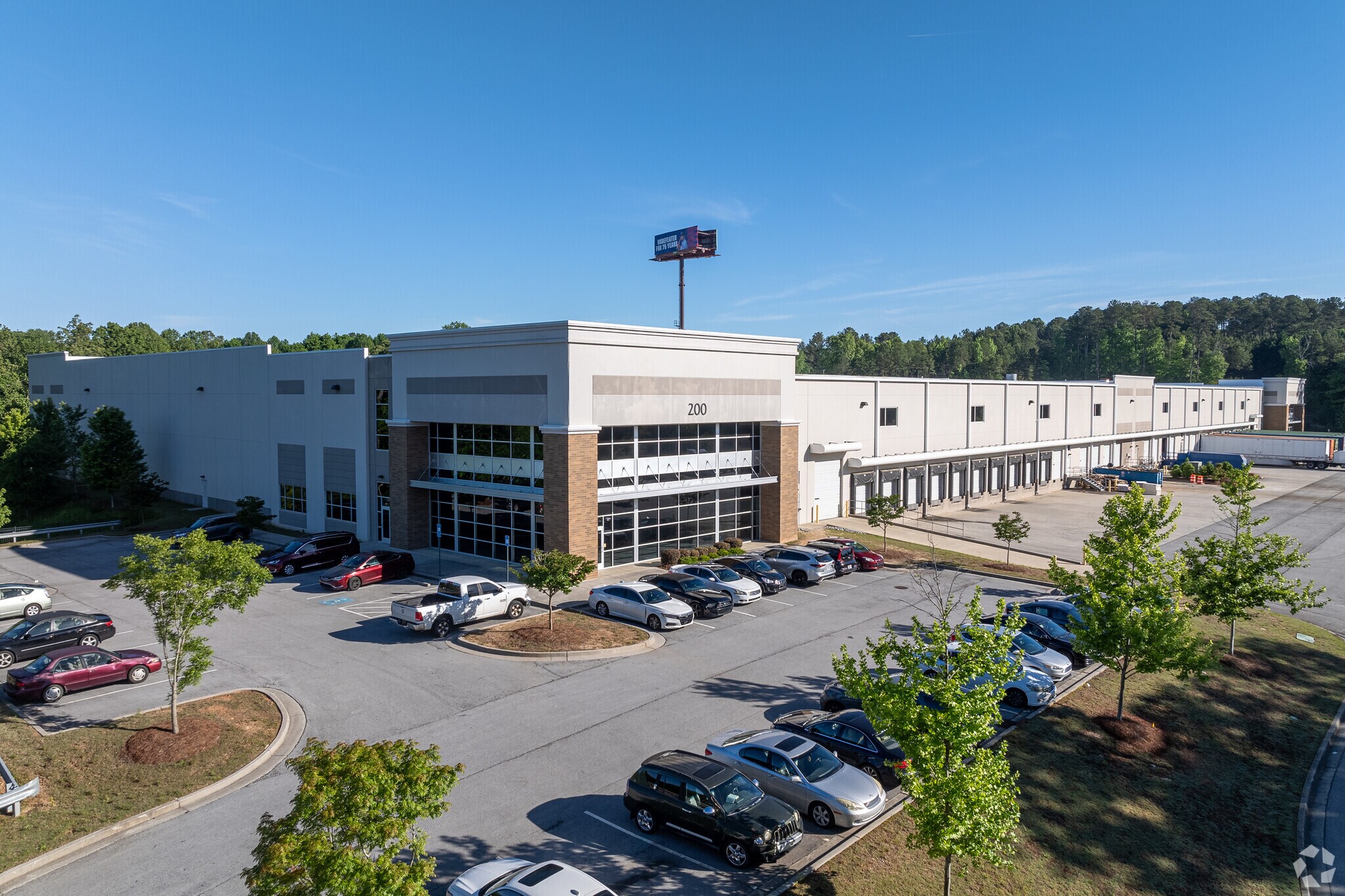 2000 Buford Mill Dr, Buford, GA à louer Photo principale- Image 1 de 7