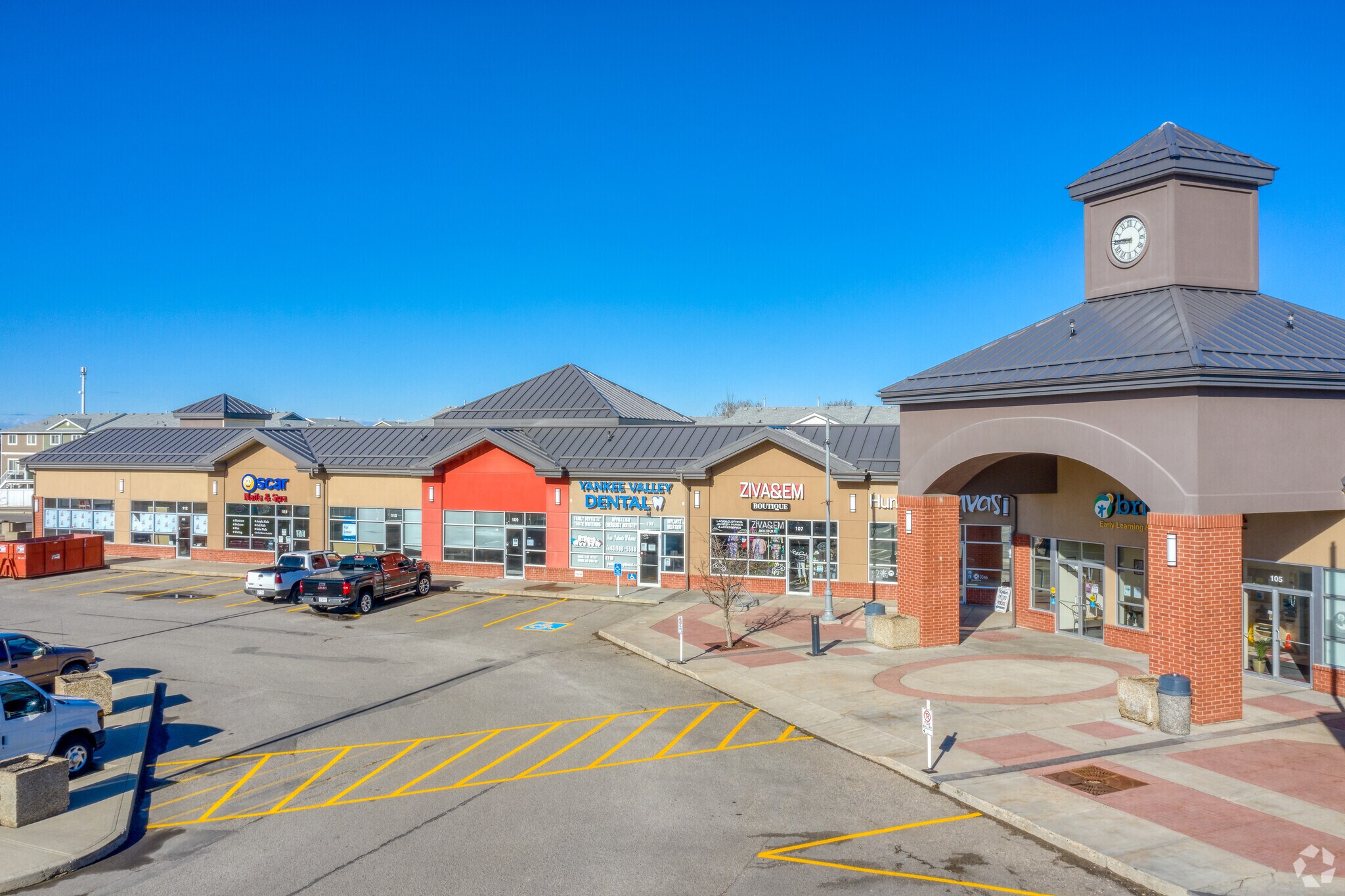 960 Yankee Valley Blvd SE, Airdrie, AB à vendre Photo du bâtiment- Image 1 de 1