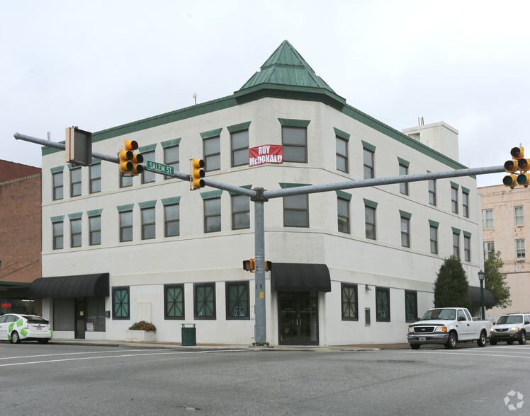 6 W Main St, Thomasville, NC à vendre - Photo principale - Image 1 de 1