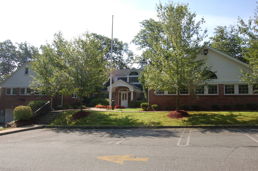 185 US Highway 206 S, Roxbury Township, NJ for lease - Building Photo - Image 2 of 6