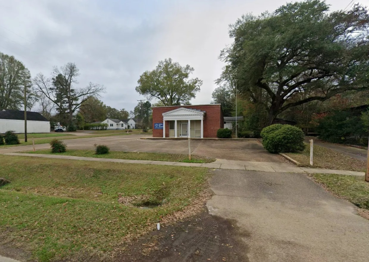 205 Cunningham St, Terry, MS for sale Primary Photo- Image 1 of 5