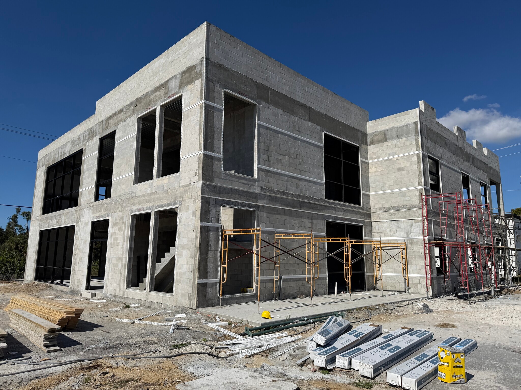 14230 Metropolis Ave, Fort Myers, FL à louer Photo principale- Image 1 de 5