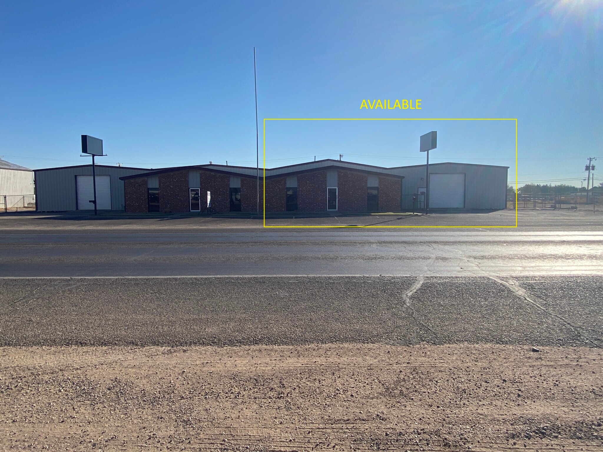 8326 N County Rd W, Odessa, TX à louer Photo principale- Image 1 de 34