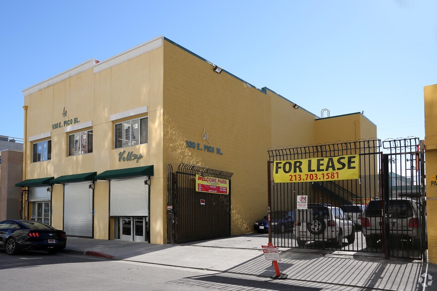 930 E Pico Blvd, Los Angeles, CA for lease - Primary Photo - Image 1 of 3