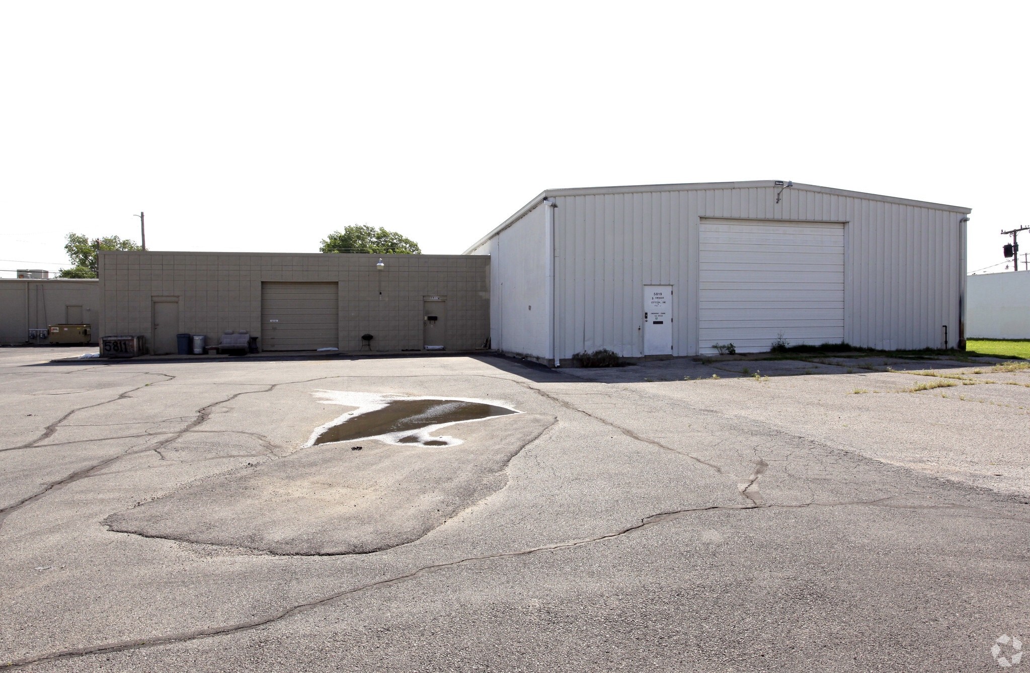 5819 S Owasso Ave, Tulsa, OK for lease Primary Photo- Image 1 of 11